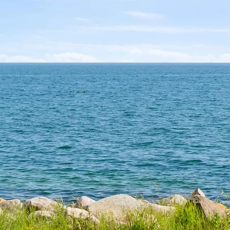 Lovely House With The Sea As A Neighbor Feriehus *